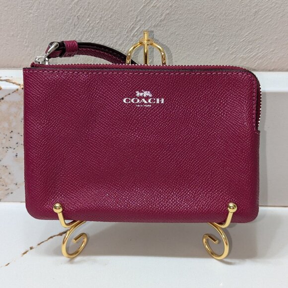 Coach wristlet/wallet, red, clean, EUC! - Picture 1 of 3